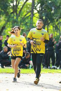 BIB: 0699, 0700
                            <button type="button" onclick="openModal(5134092)" class="btn btn-primary btn-sm float-right btn-popup" data-toggle="modal" data-target=".modal-high-quality">
                        <i class="fas fa-shopping-cart"></i> Add to Cart
                    </button>
                                            <button type="button" onclick="isThisMe(5134092, true)" class="btn btn-success btn-sm float-right btn-popup btn-isme hidden" data-toggle="tooltip" data-placement="bottom" title="นี่คือรูปของคุณใช่ไหม คลิกที่นี่เพื่อเอาเข้าอัลบั้ม">
                        <i class="fas fa-plus"></i> Add to album
                    </button>
                    <button type="button" onclick="isThisMe(5134092, false)" class="btn btn-warning btn-sm float-right btn-popup btn-isnotme hidden">
                        <i class="fas fa-ban"></i> Remove from album
                    </button>